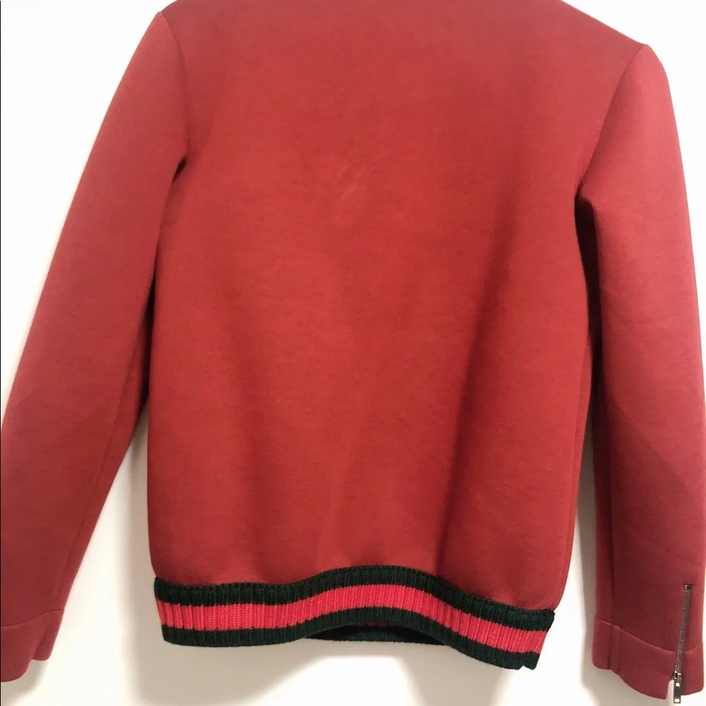 Gucci Red Crewneck Tiger 'LOVED' Sweatshirt - Picture 3 of 4